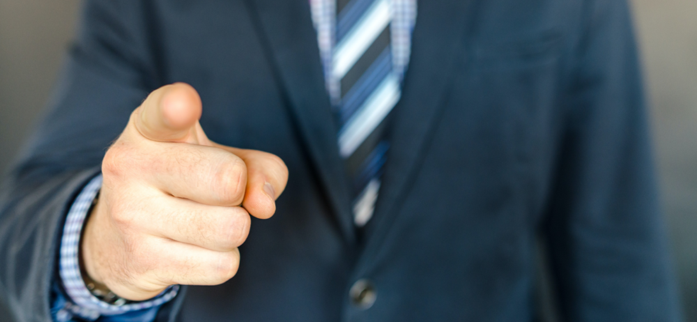 Språktorpeden är inte bättre än dig